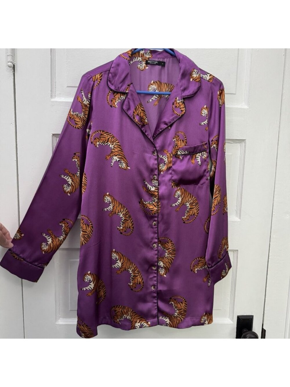 Nasty Gal Collection M Purple Tiger Satin Pajama Sleep Shirt Nightshirt